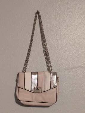 Santa Lolla Beige Striped Crossbody Bag Gold Chain Strap Magnetic Small